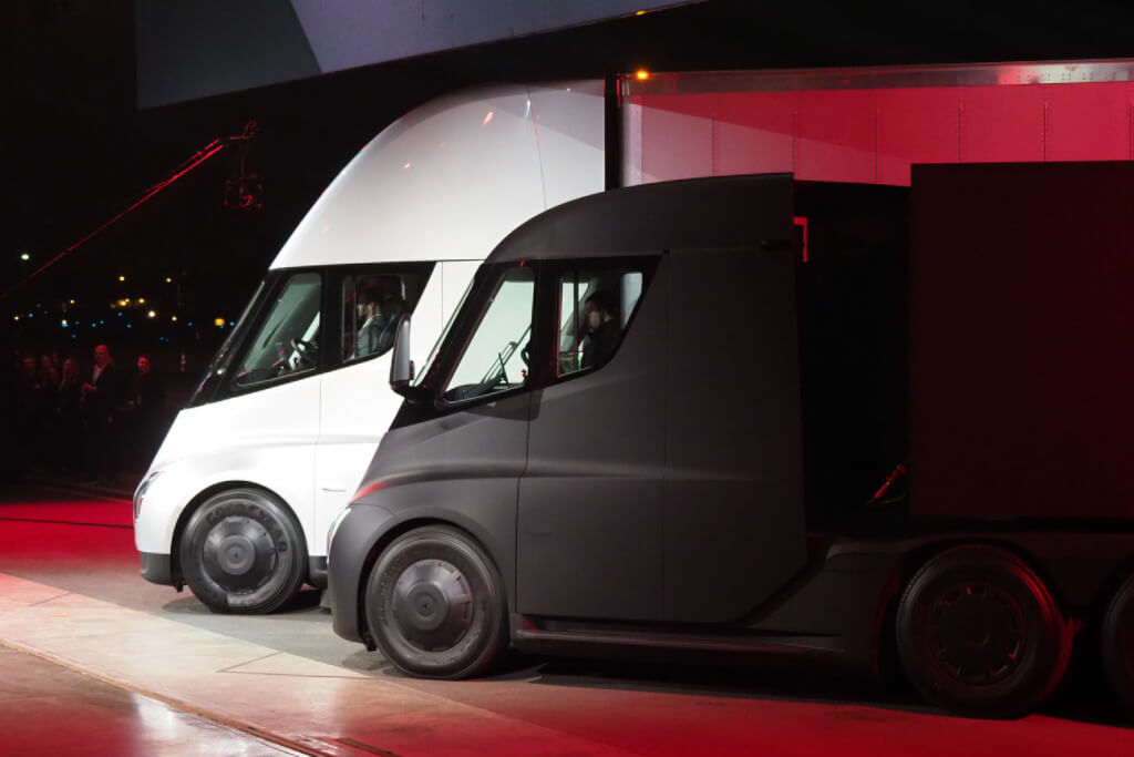 Pepsi замовила 100 вантажівок Tesla