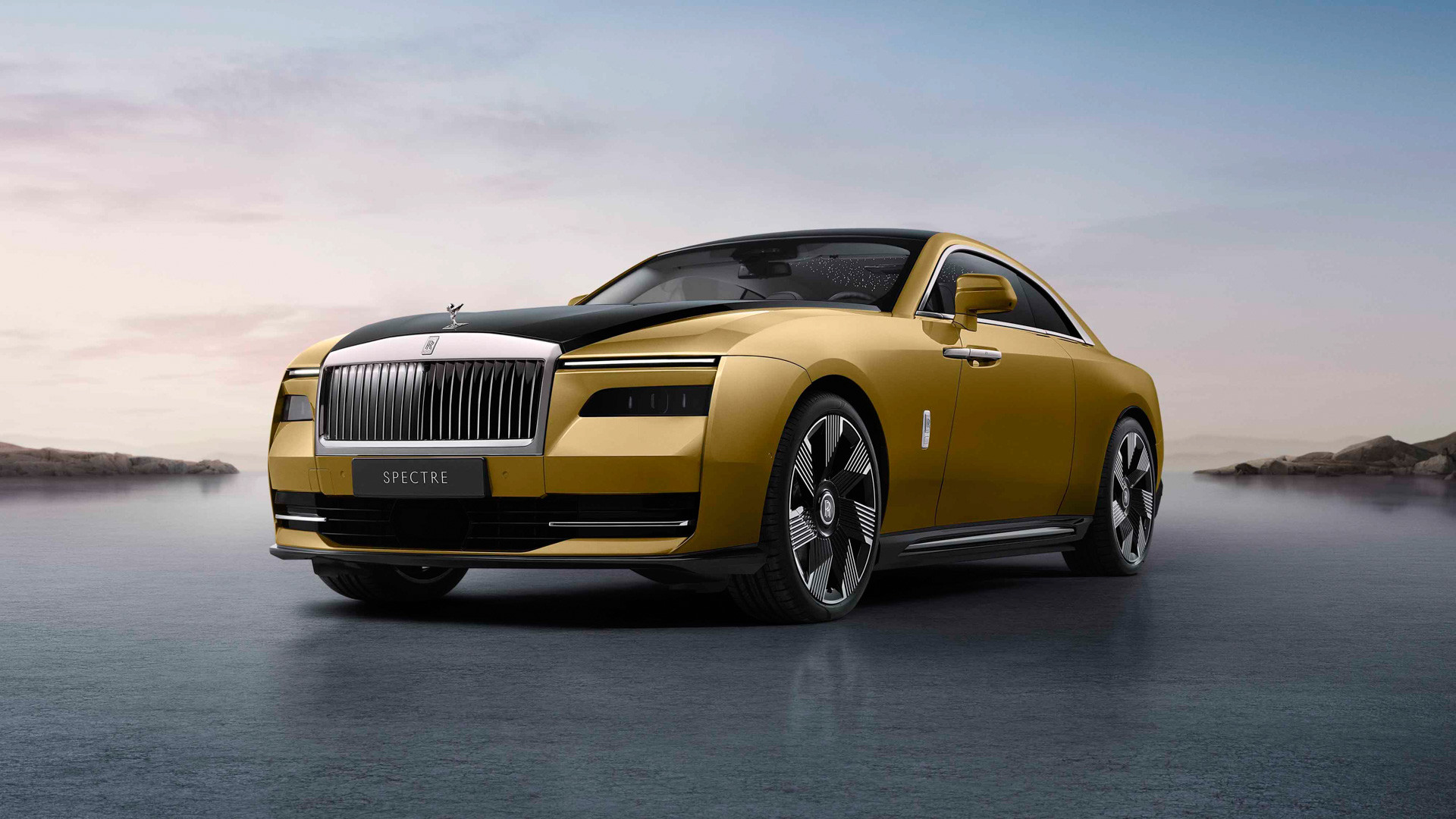 Презентовано перший електромобіль Rolls-Royce: 585 сил, 520 км на одному заряді та повнокероване шасі
