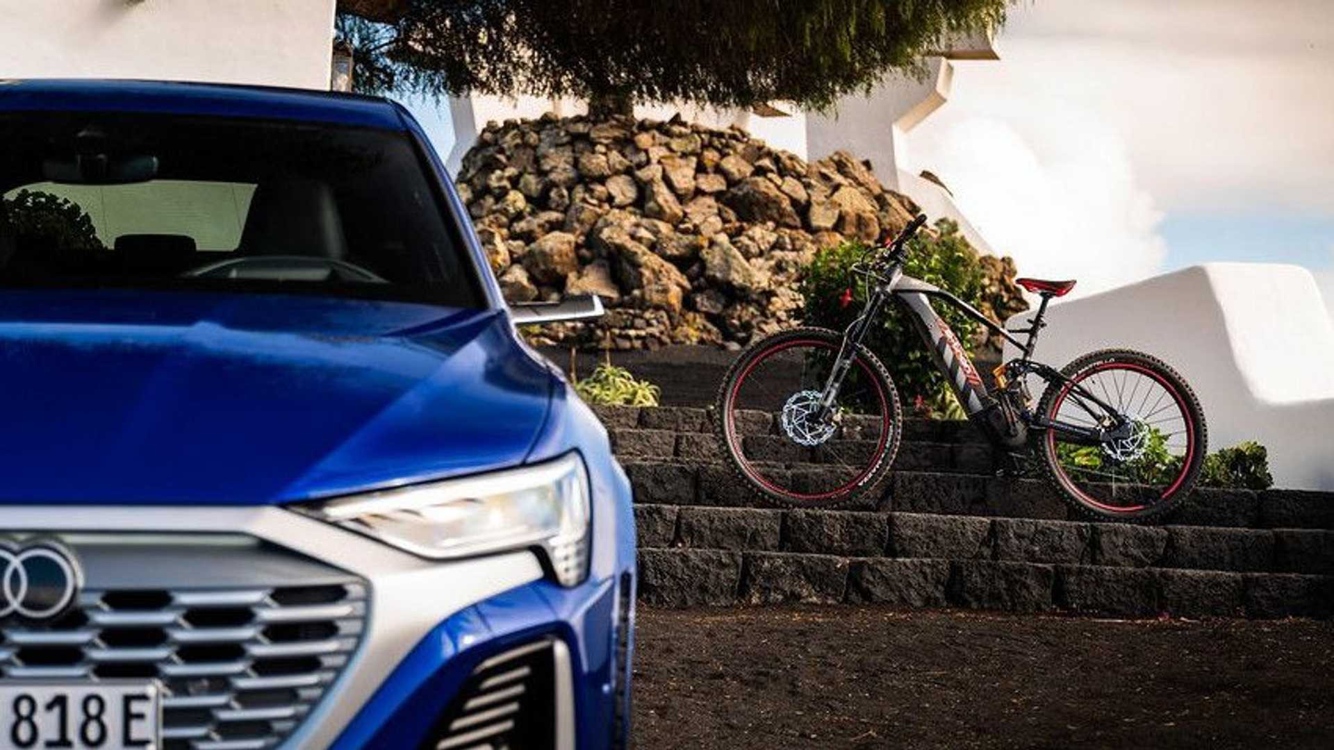 Audi випустила електровелосипед