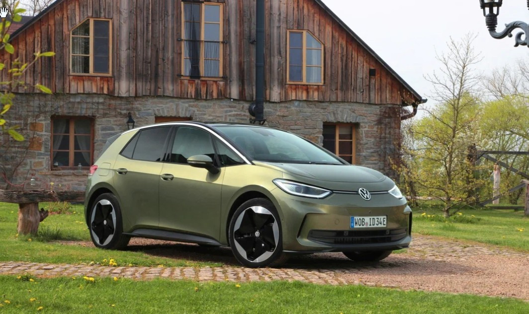 Volkswagen ID.3 знову оновився: потужніший мотор і покращений салон