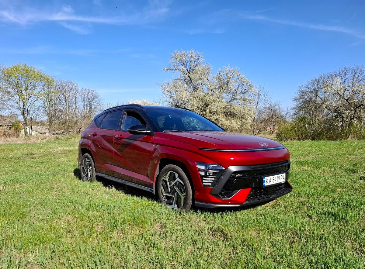 Ідеальний електрифікований кросовер до 35 000 євро: тест-драйв Hyundai Kona