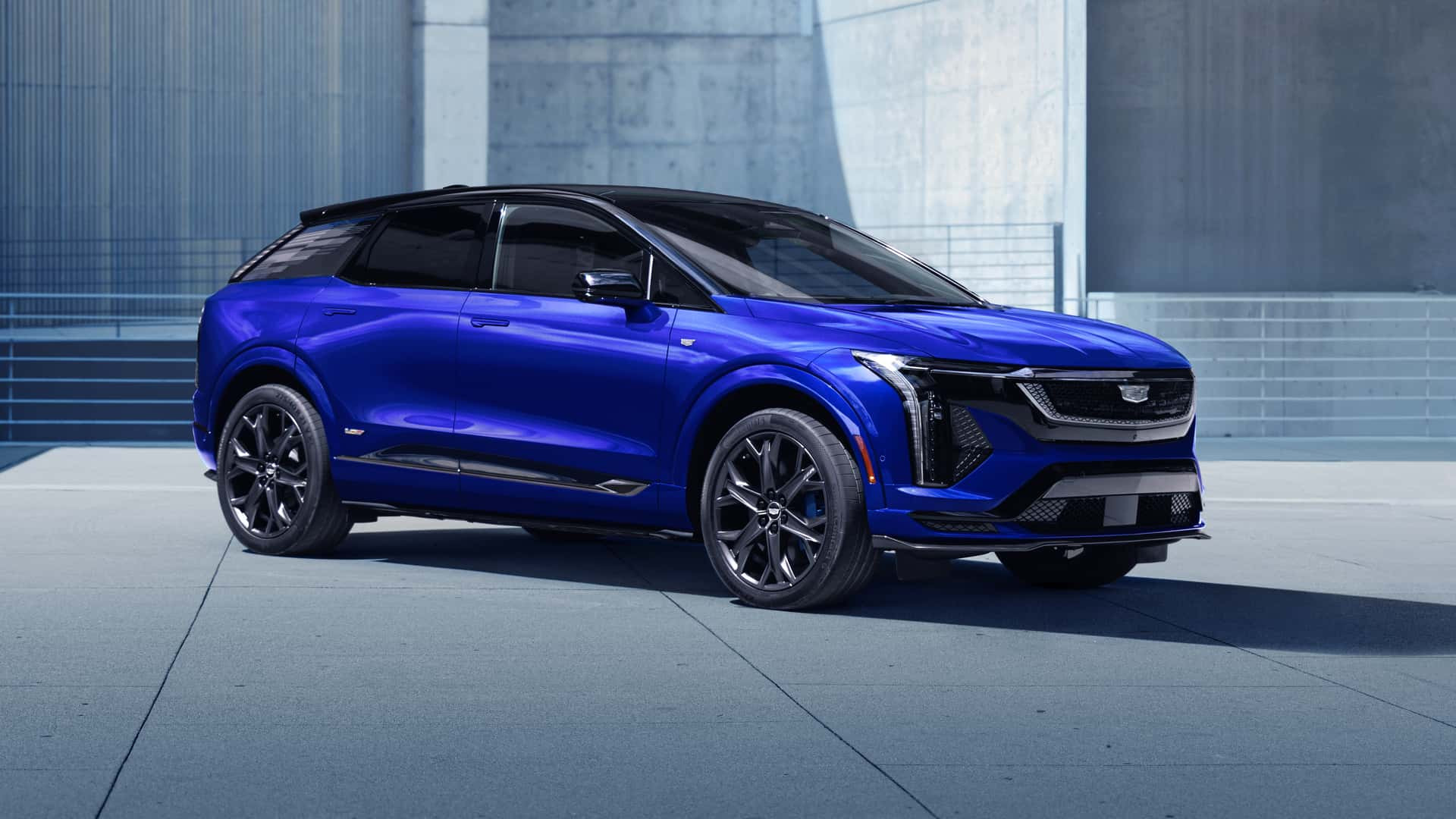У Cadillac з'явився компактний, але потужний та швидкий електромобіль