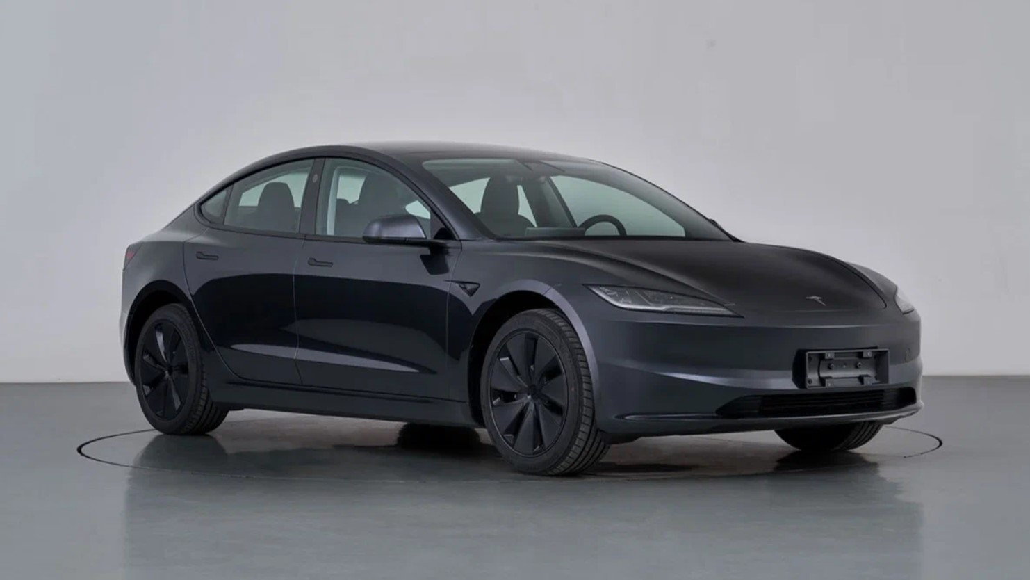 Названий запас ходу найбільш далекобійної Tesla Model 3