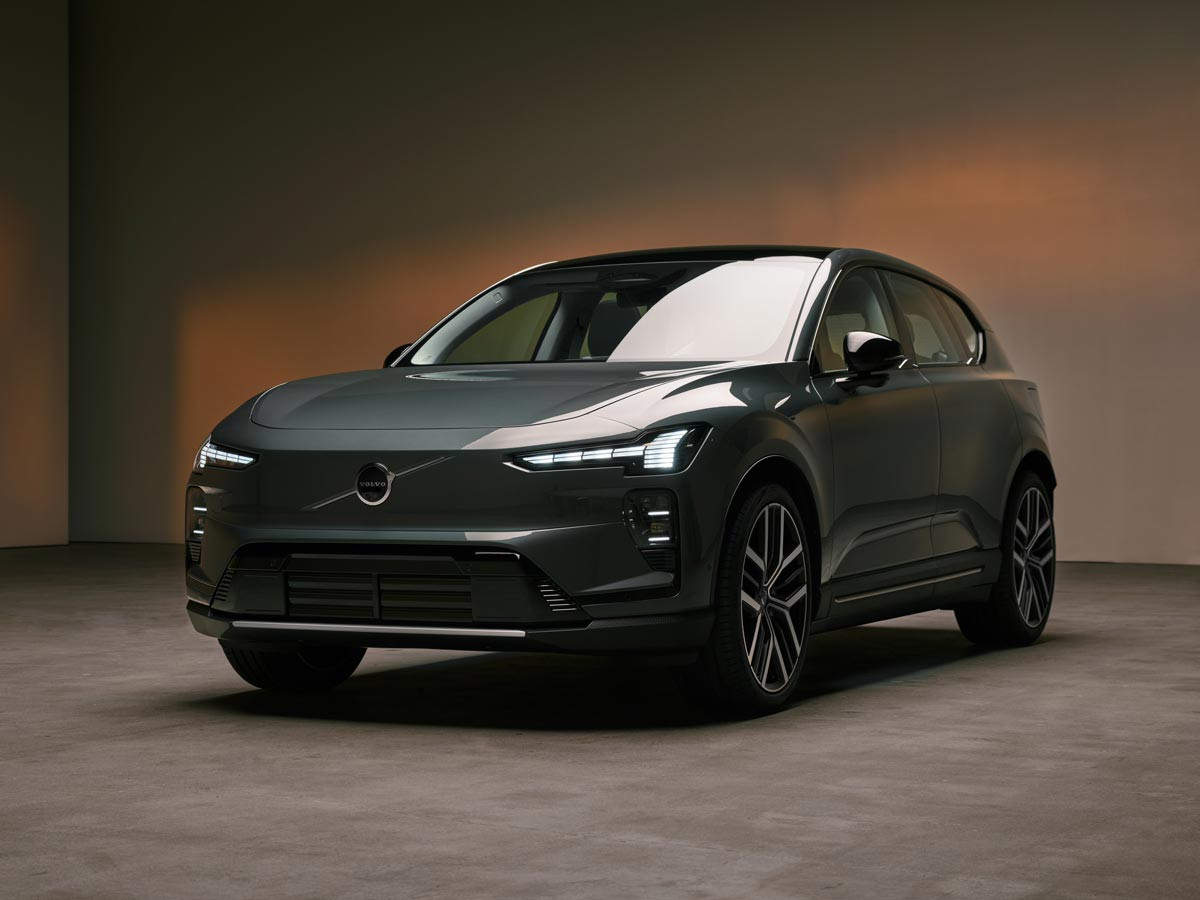 Представлений електрокросовер Volvo EX60 із запасом ходу до 810 кілометрів та ШІ від Google