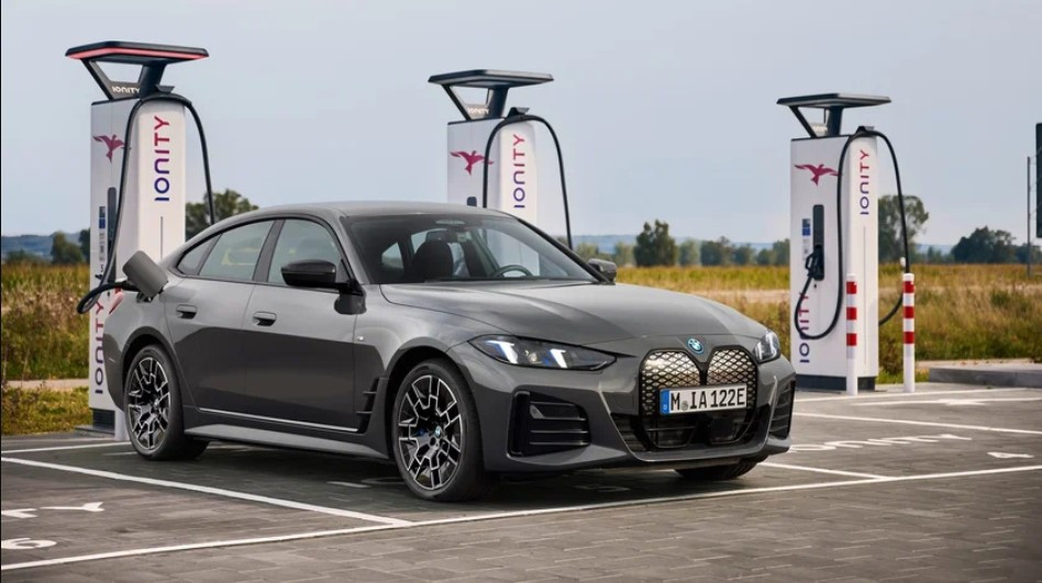 BMW зніме з виробництва популярний електромобіль