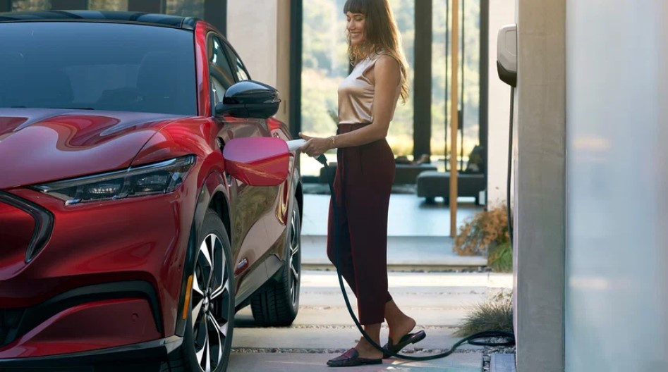 Ford хоче випустити конкурента Tesla Model Y