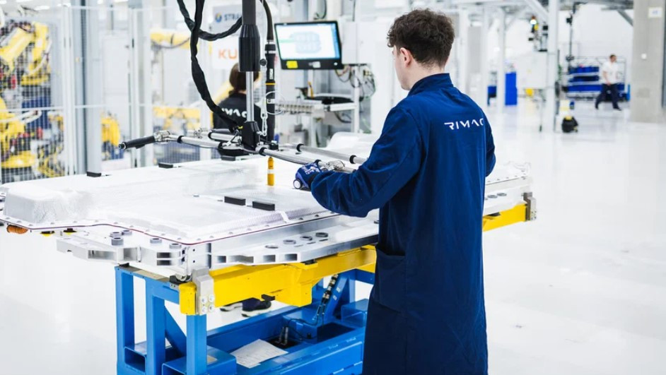 Оновлений BMW i7 отримає батарею від виробника гіперкарів Rimac