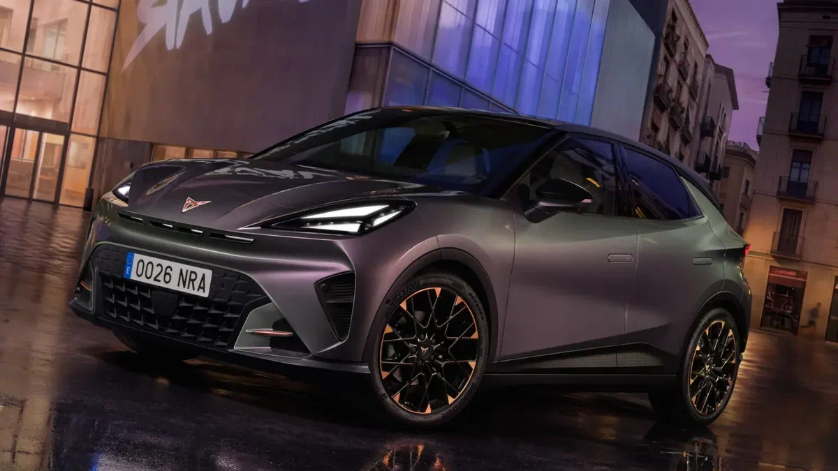 Компактний електрохетчбек Cupra Raval вийшов раніше за аналоги від VW і Skoda