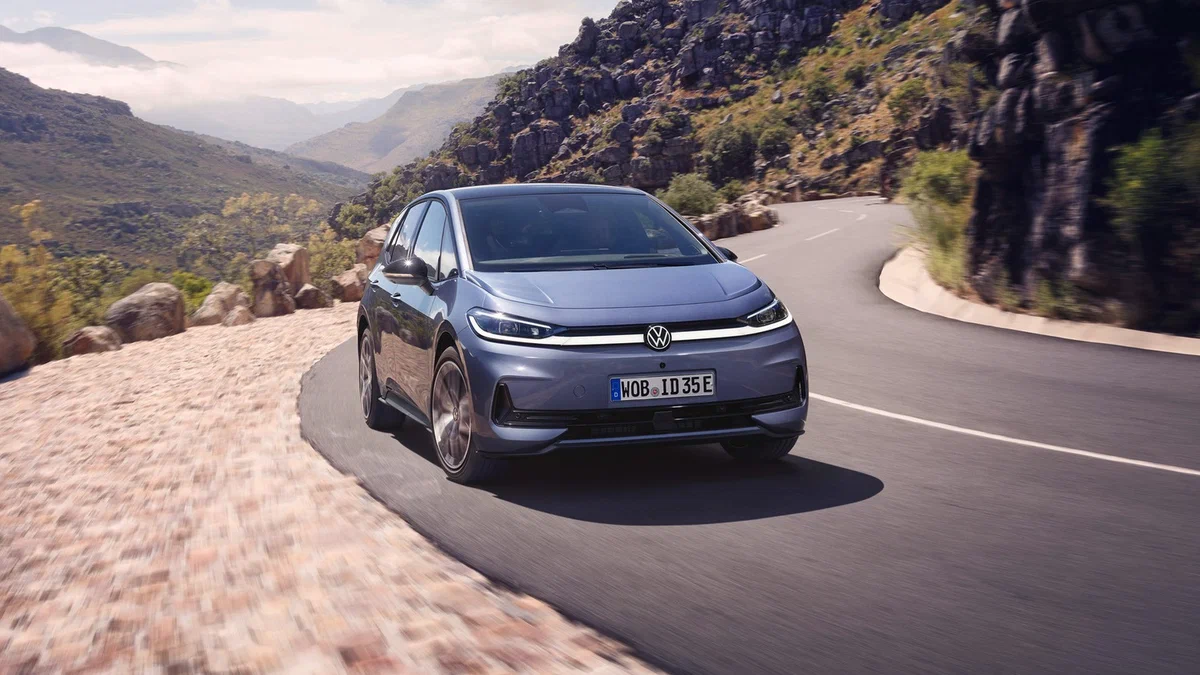 Електромобіль VW ID.3 отримав нову назву, інші мотори та фізичні кнопки