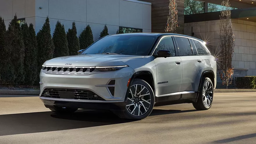 Електричний кросовер Jeep Wagoneer S відправили на доопрацювання