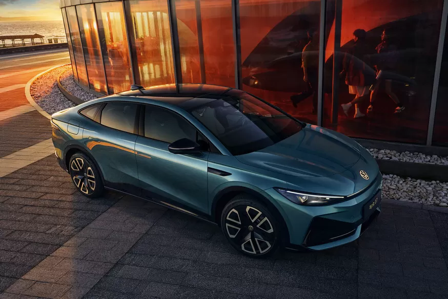 Volkswagen показав новий електричний ліфтбек ID.Unyx 07 перед стартом продажів
