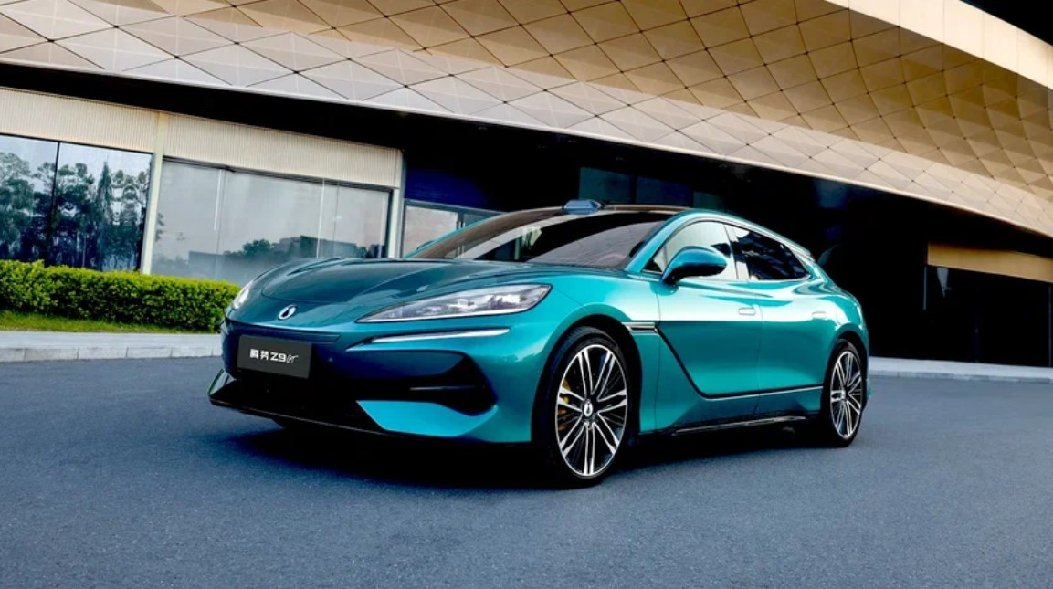 BYD Denza Z9 GT навчилася захищати пасажирів від заколисування