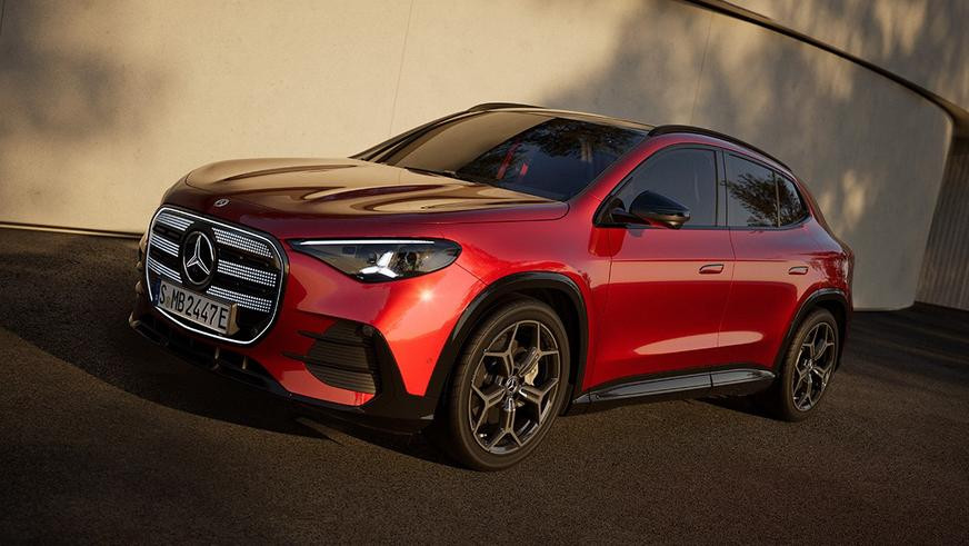 Представлено новий Mercedes-Benz GLA: три електромобілі та два гібриди