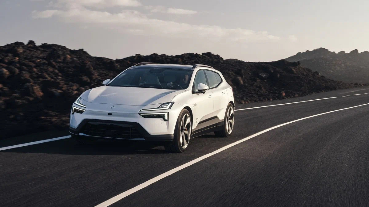 Polestar 4 перетворили на позашляховий універсал