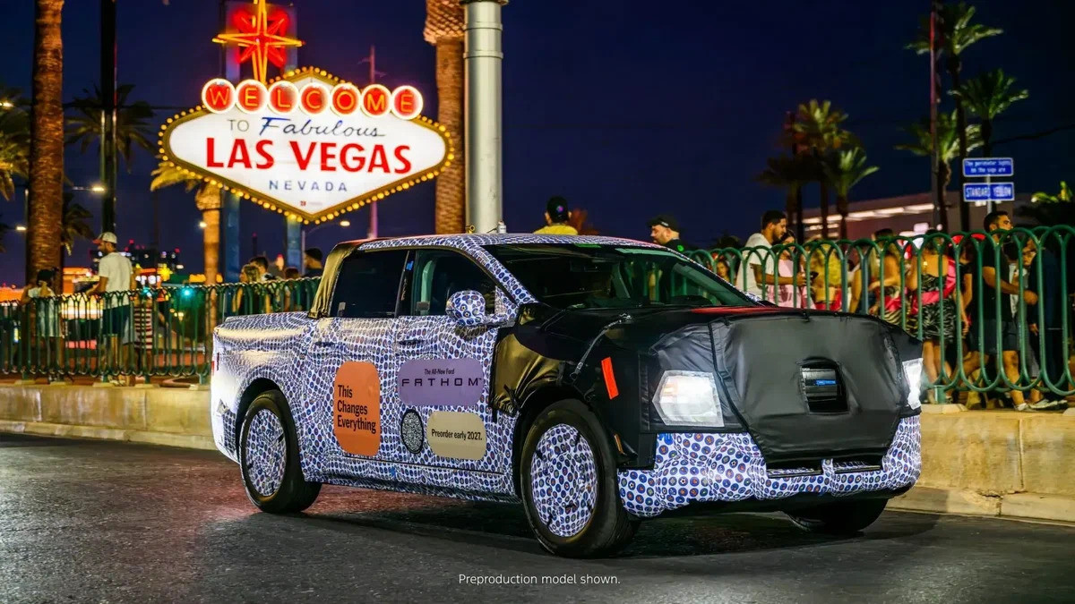 Голова Ford показав у соцмережах майбутній недорогий електропікап