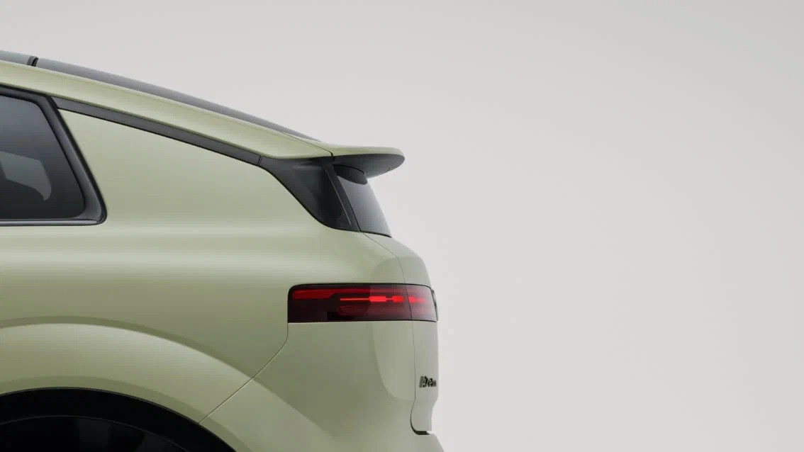 Audi A2 повертається: перші фото без камуфляжу