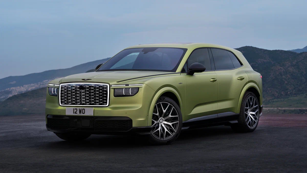 Перший електрокар Bentley: 888 сил, 2,9 секунди до сотні та до 600 км без підзарядки