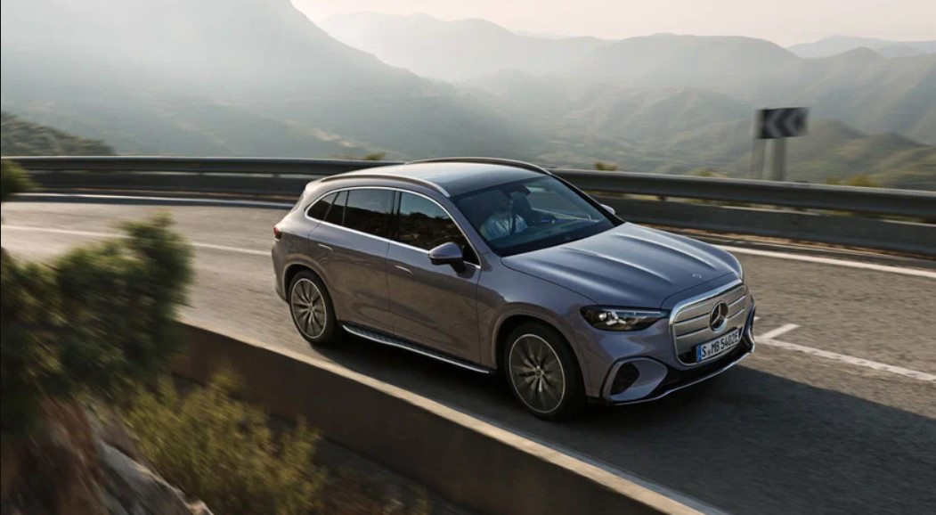 Електричний кросовер Mercedes-Benz GLC виявився далекобійнішим, ніж обіцяли