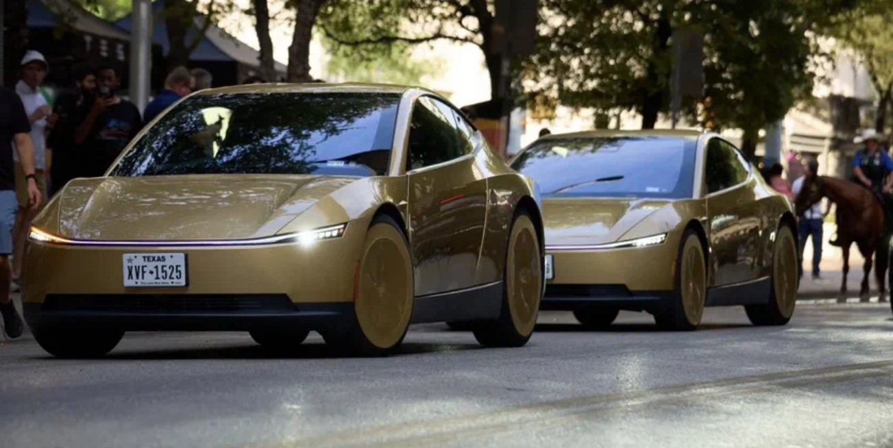 Tesla почне продавати роботаксі Cybercab приватним покупцям до кінця року